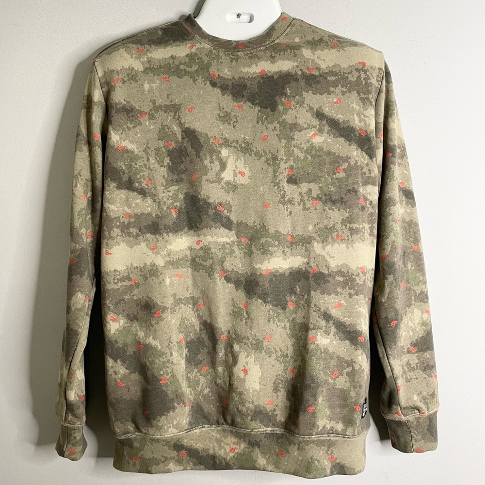 CROOKS & CASTLES Long Sleeve Camo Crewneck Sweatshirt